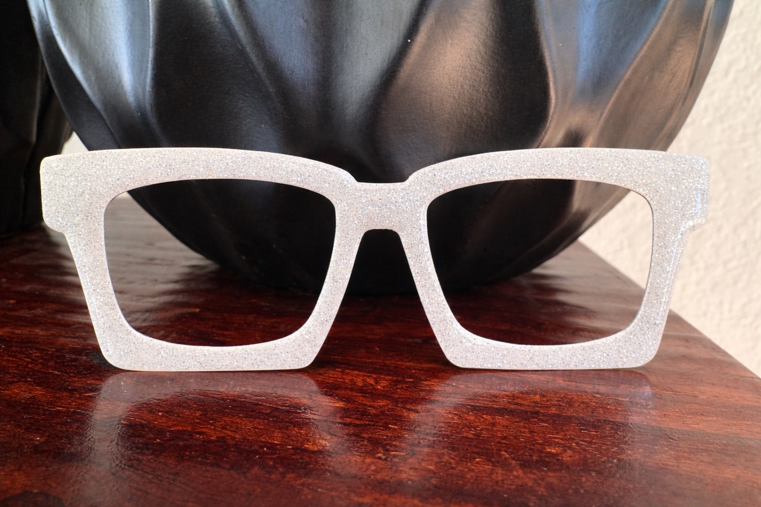 HUGS eyeglass toppers with N52 magnets attached