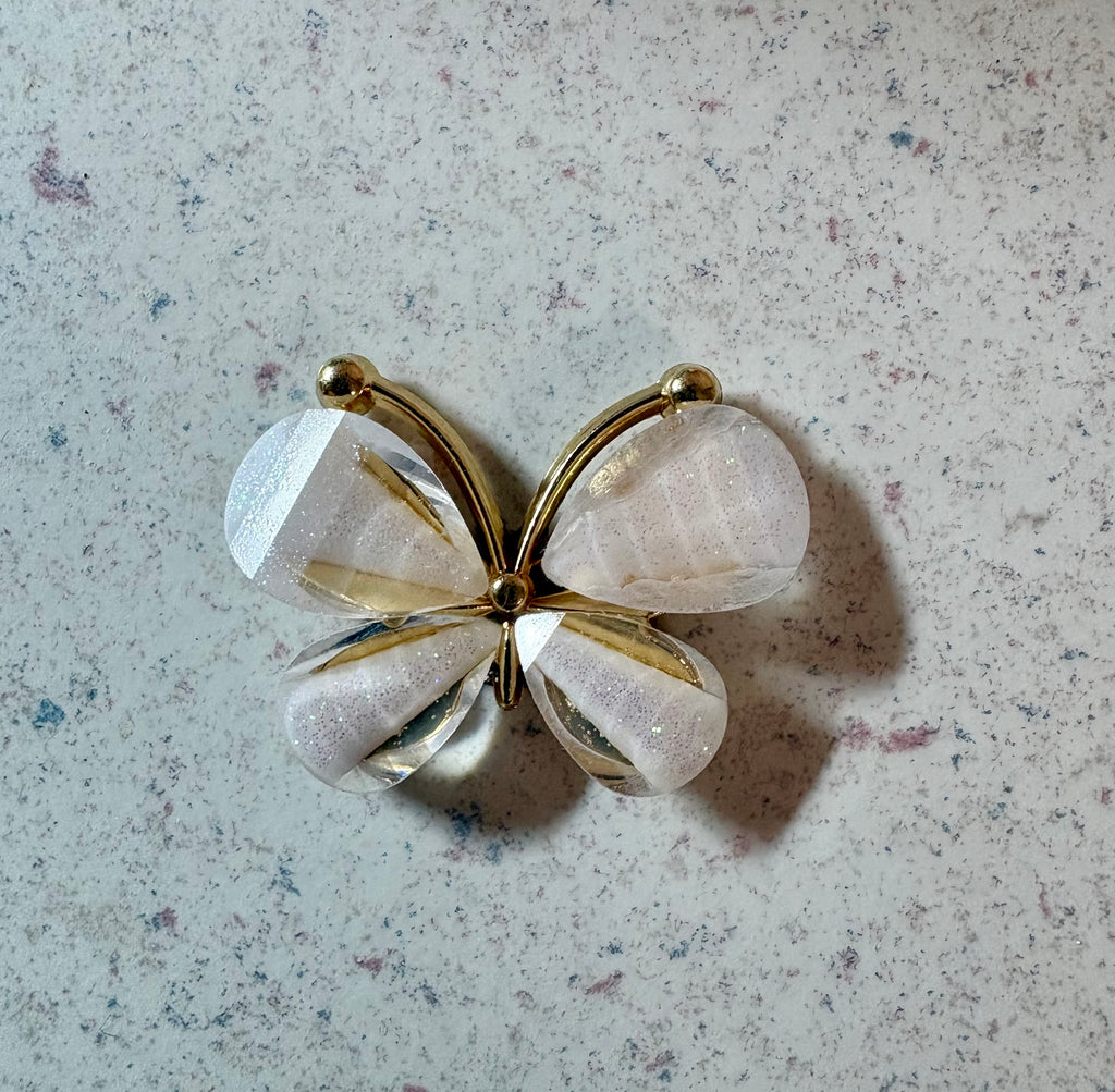 BUTTERFLY KISSES Eyewear Toppers, comes with Charm and N52 magnets