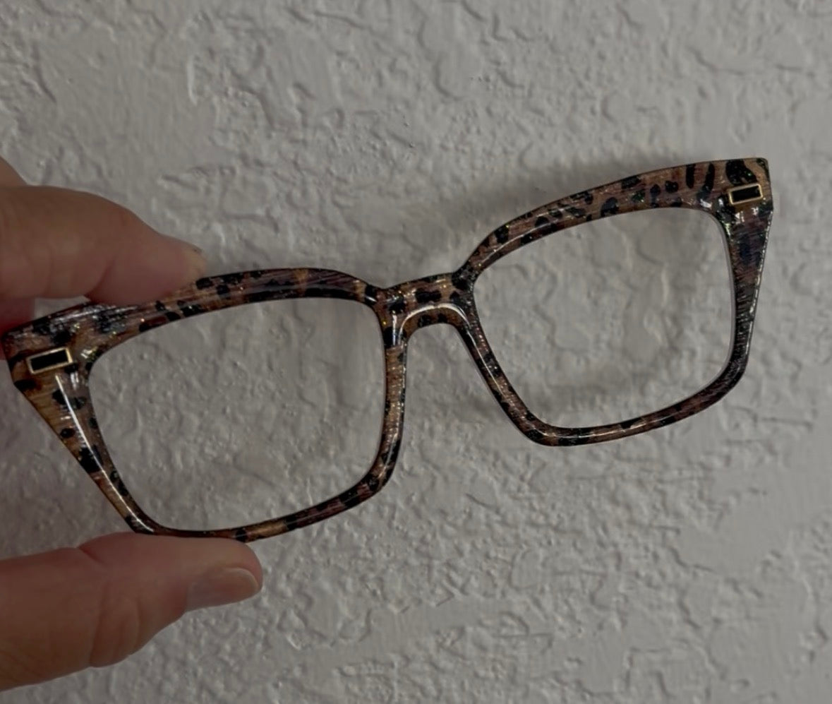 CAT COUTURE: GLAMOUR AND GLITZ COLLECTION Eyewear Toppers, comes with N52 magnets