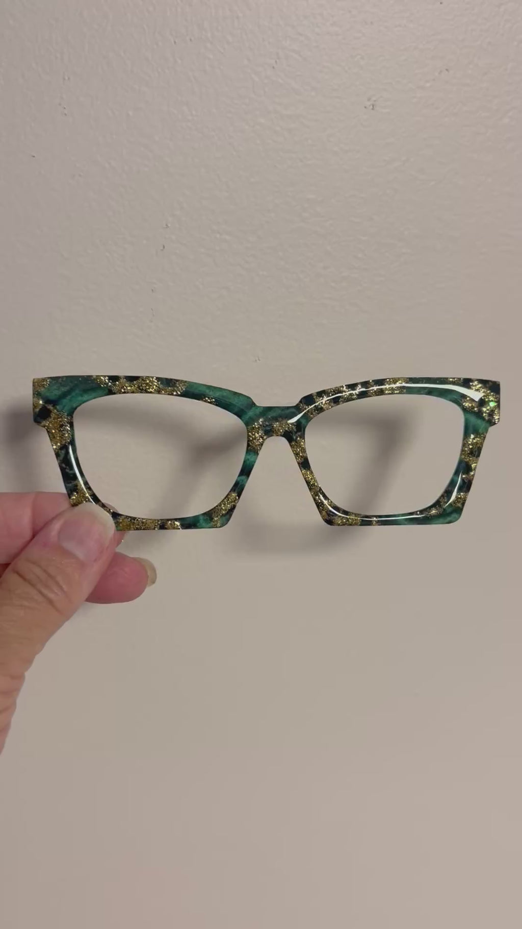 GLAM TORTE in Emerald and Gold Glitter Eyewear Toppers, comes with N52 magnets